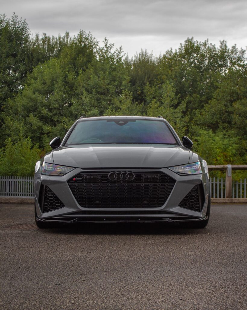 Grey Audi RS6 Avant with front end PPF, head-on front view